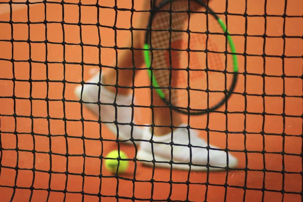 Wie finde ich einen Tennislehrer in Leibnitz?